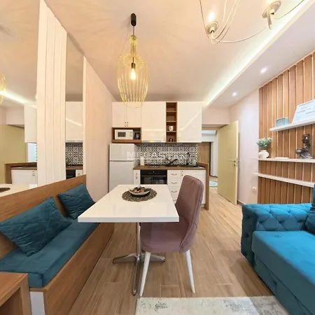 Tomin Sokak Charming And Cozy App Apartment Belgrade Exterior photo